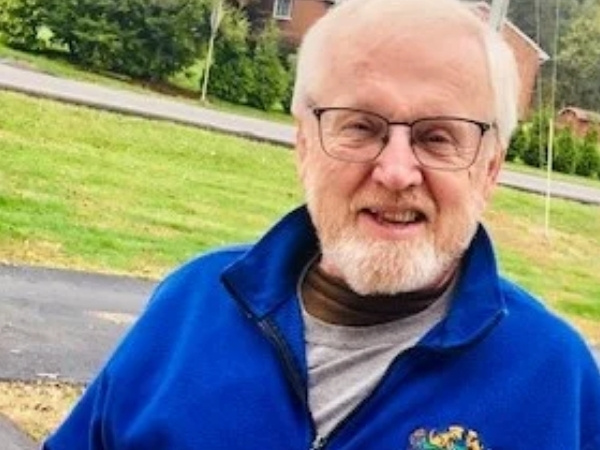 Dr. Donald Caslow